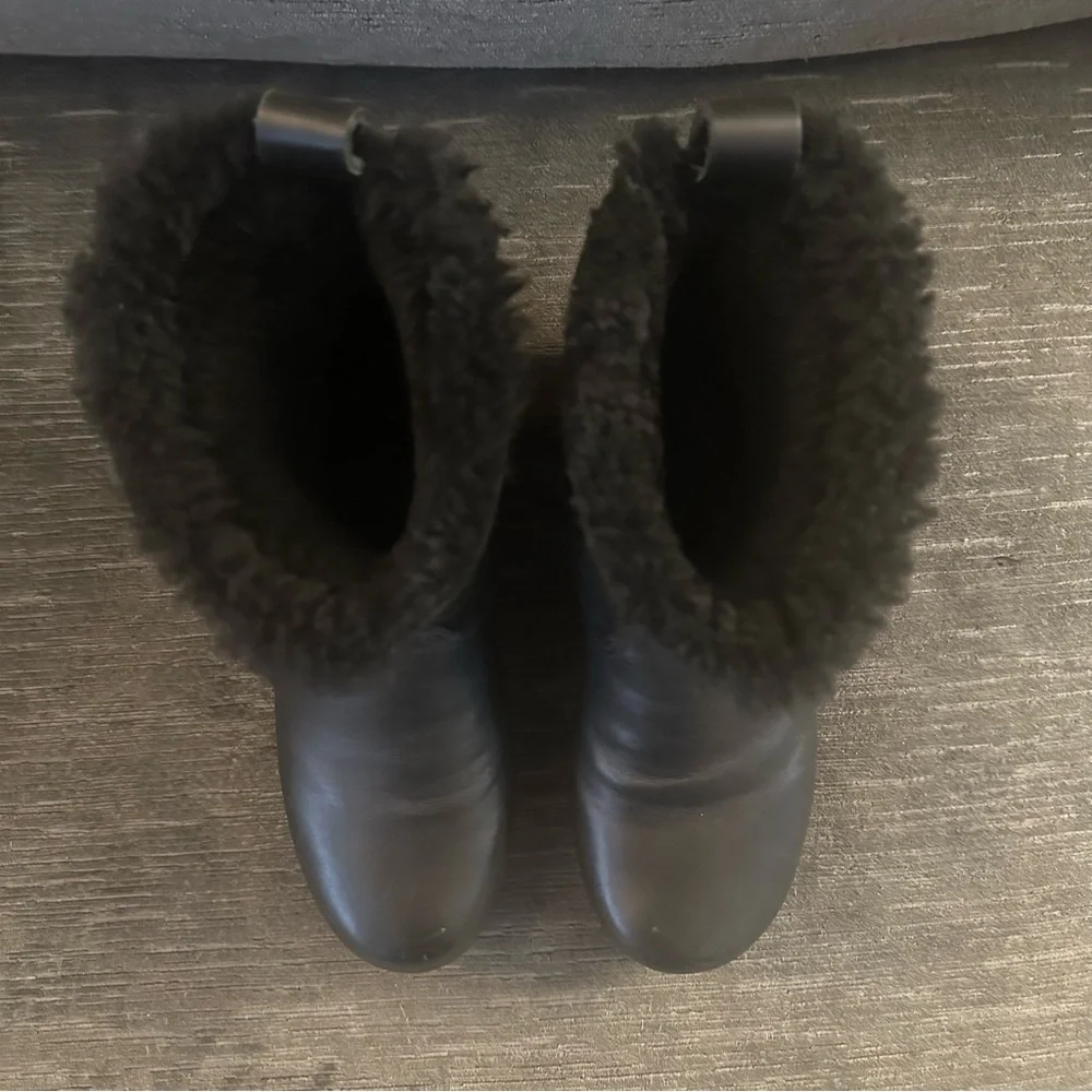 No.6 Pull on Shearling Clog Boot on mid heel in all Black leather and suede - Picture 5 of 12